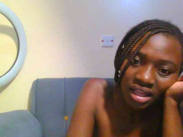Preetygirl webcam