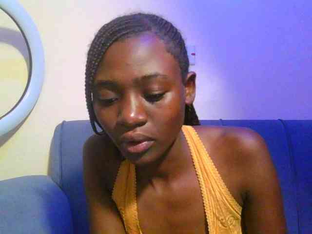 Preetygirl webcam