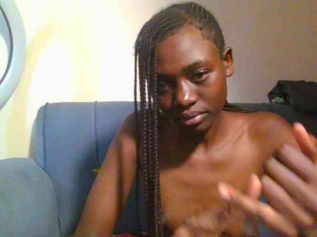 Preetygirl webcam