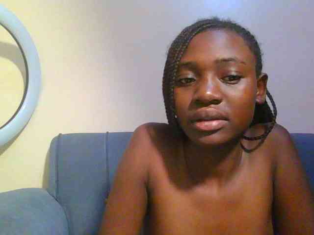 Preetygirl webcam