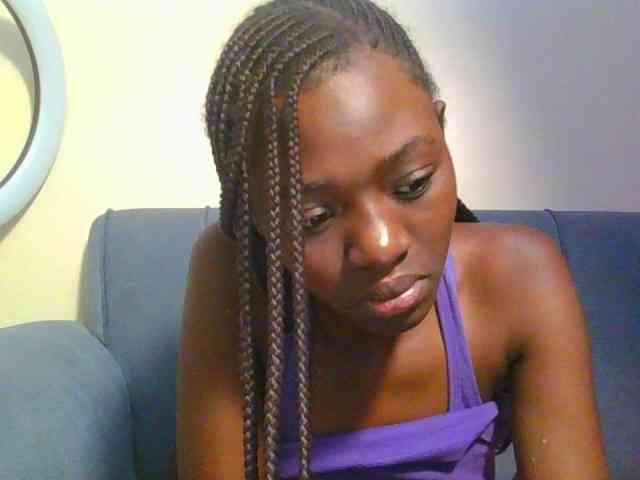 Preetygirl webcam