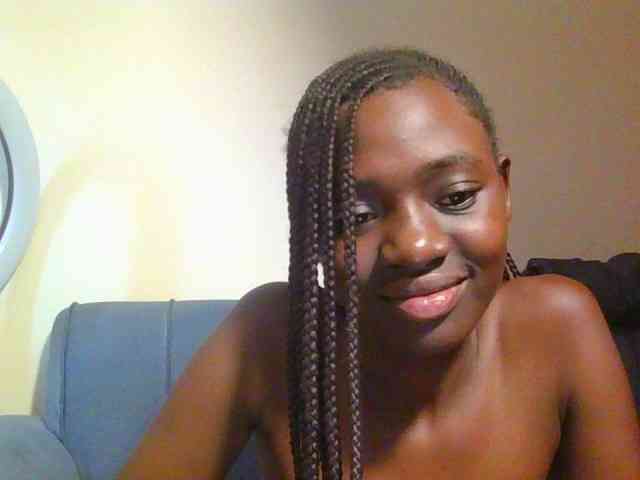 Preetygirl webcam