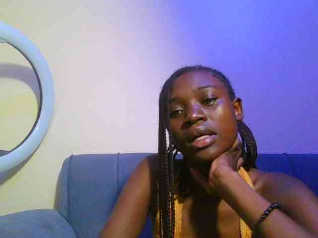 Preetygirl webcam