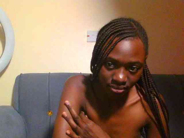 Preetygirl webcam