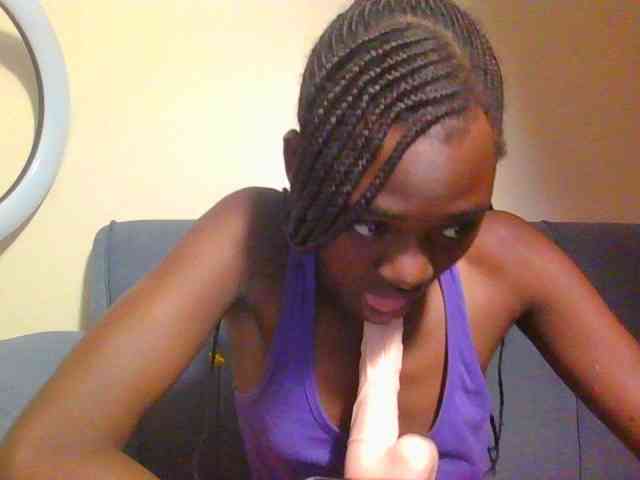 Preetygirl webcam