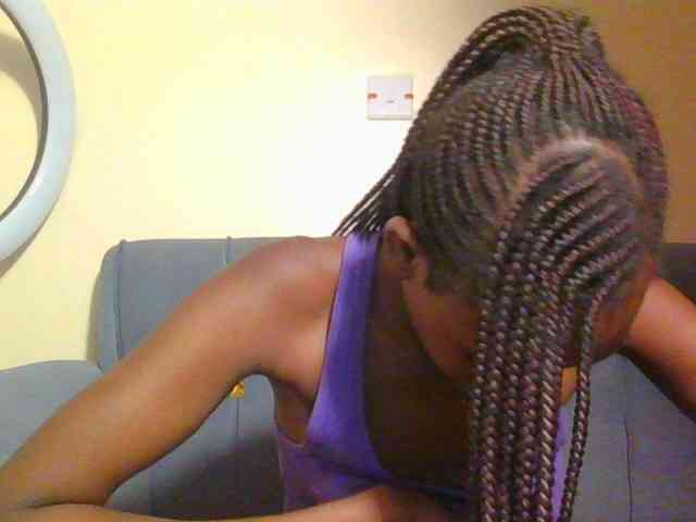 Preetygirl webcam
