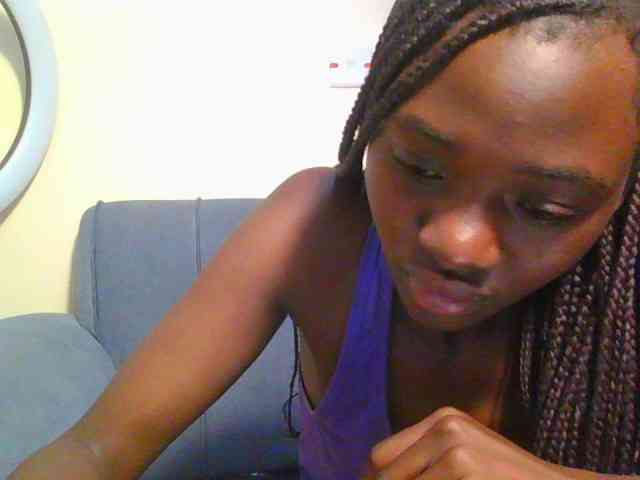 Preetygirl webcam