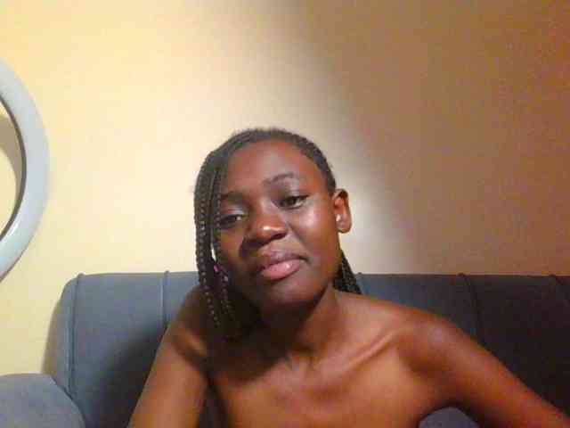 Preetygirl webcam
