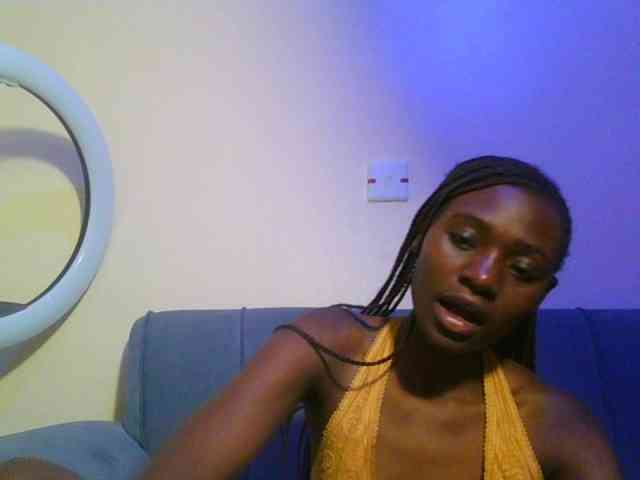 Preetygirl webcam