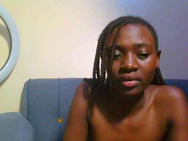 Preetygirl webcam