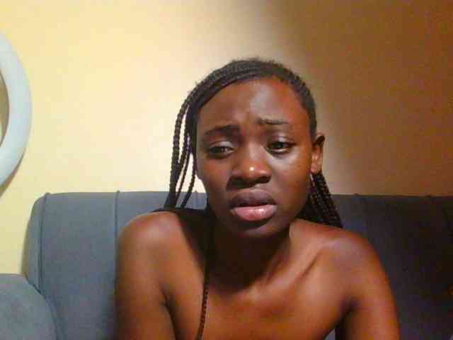 Preetygirl webcam