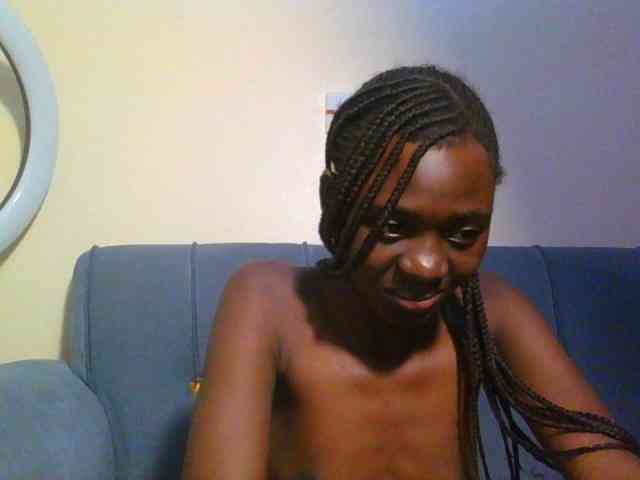 Preetygirl webcam