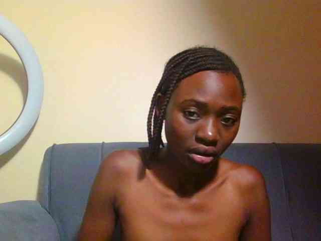 Preetygirl webcam