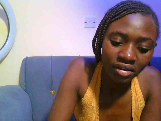 Preetygirl webcam