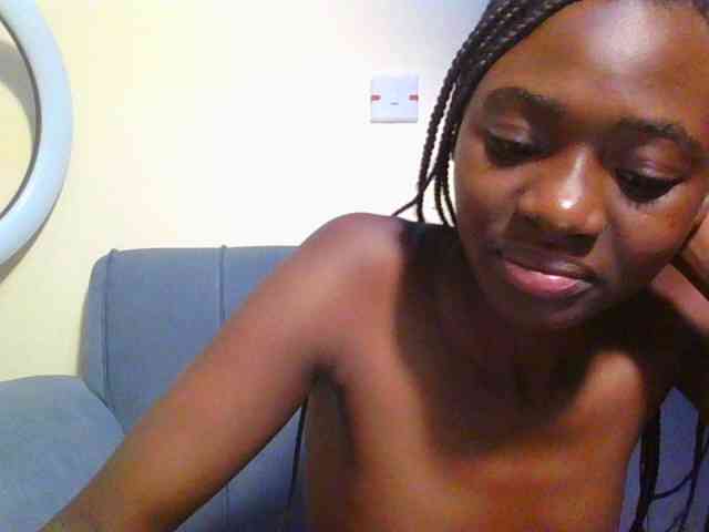 Preetygirl webcam