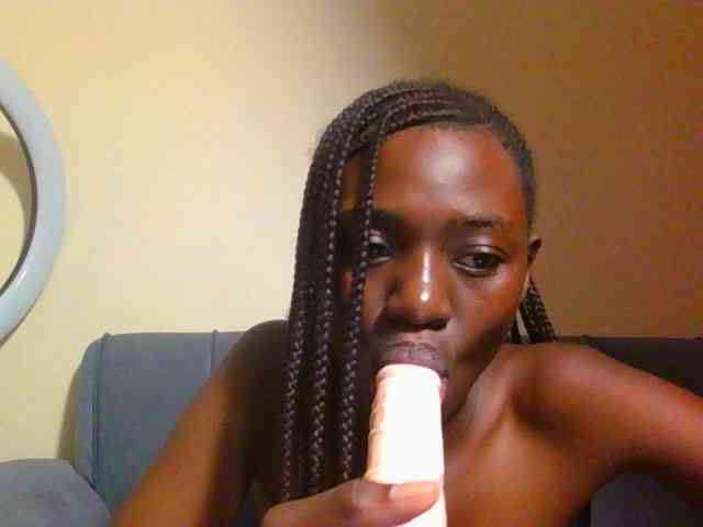 Preetygirl webcam