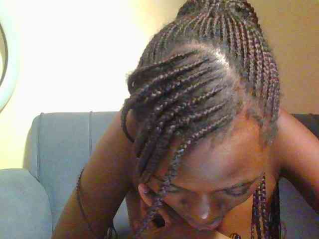 Preetygirl webcam