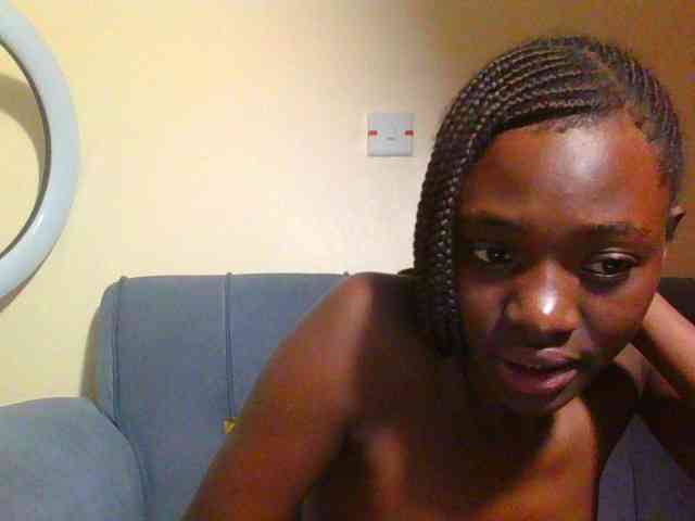 Preetygirl webcam