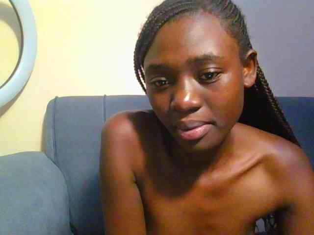Preetygirl webcam
