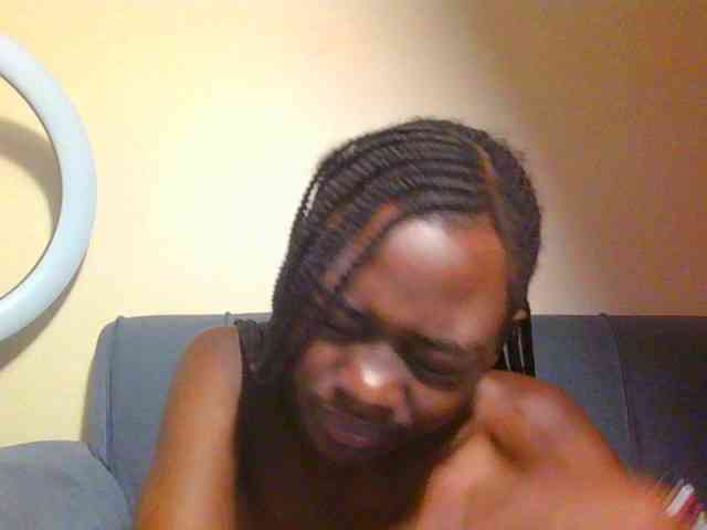 Preetygirl webcam