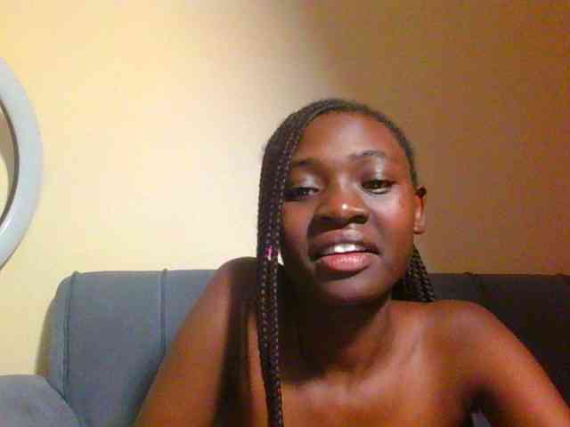 Preetygirl webcam