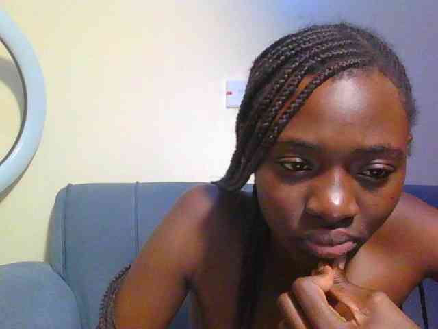 Preetygirl webcam