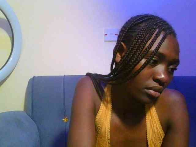 Preetygirl webcam
