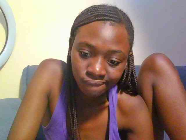 Preetygirl webcam