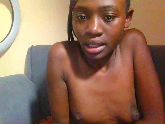 Preetygirl webcam