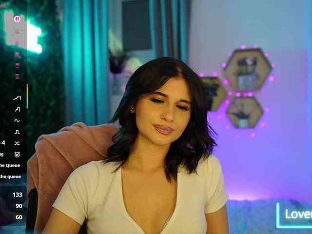 BettyGrey webcam