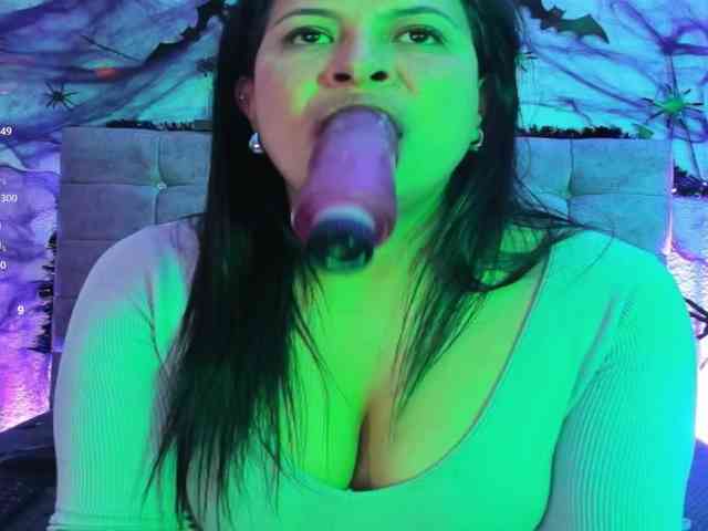 carla-jones webcam
