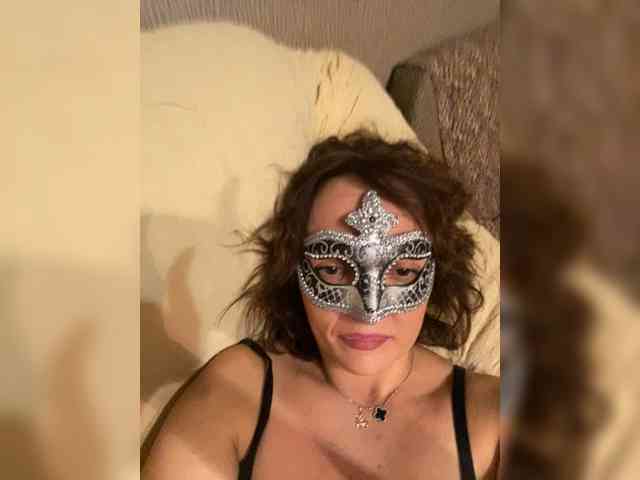 molly-38 webcam