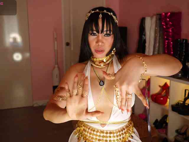 urFilipinaGirl webcam