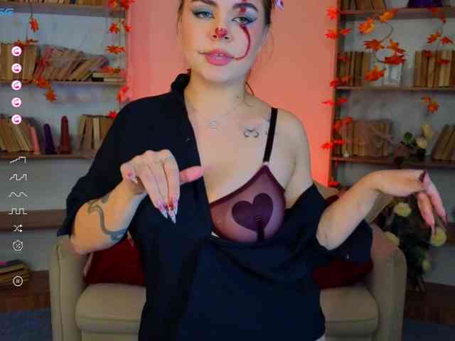 MiaMoonn webcam