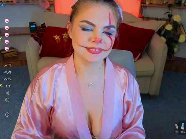 MiaMoonn webcam