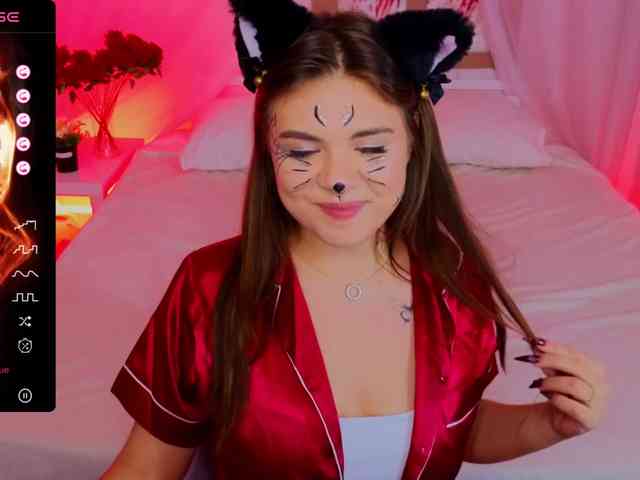 MiaMoonn webcam