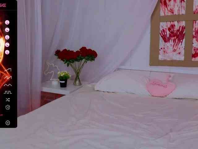 MiaMoonn webcam
