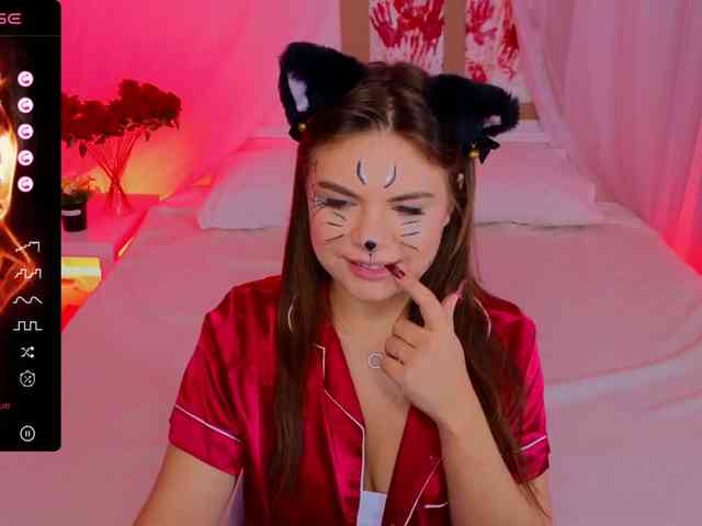 MiaMoonn webcam