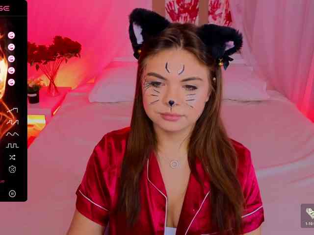 MiaMoonn webcam