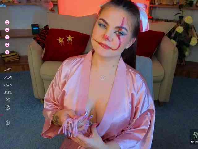 MiaMoonn webcam