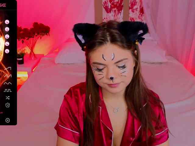 MiaMoonn webcam