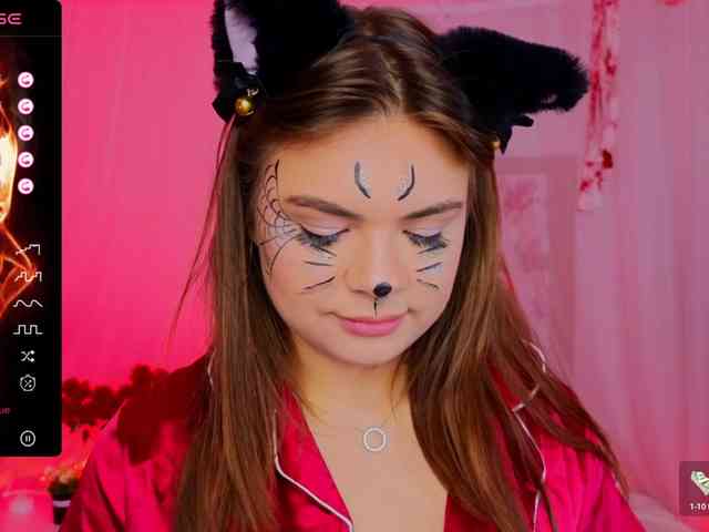 MiaMoonn webcam