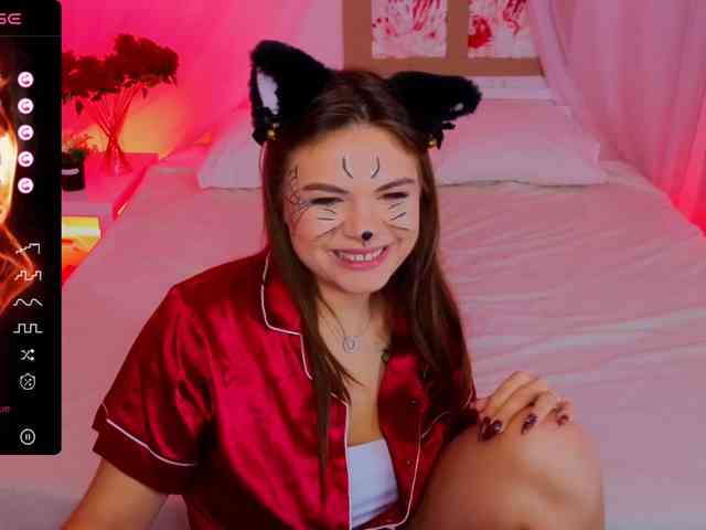 MiaMoonn webcam