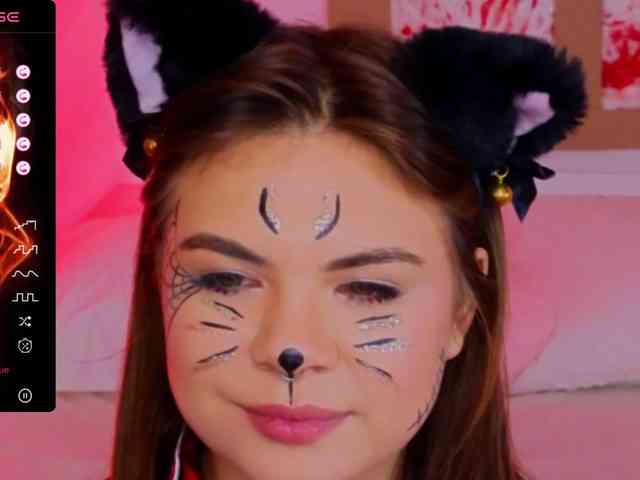 MiaMoonn webcam