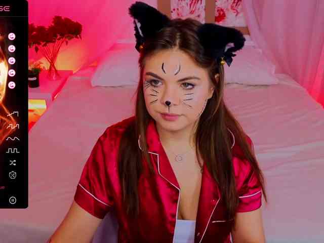 MiaMoonn webcam