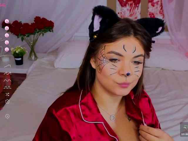 MiaMoonn webcam