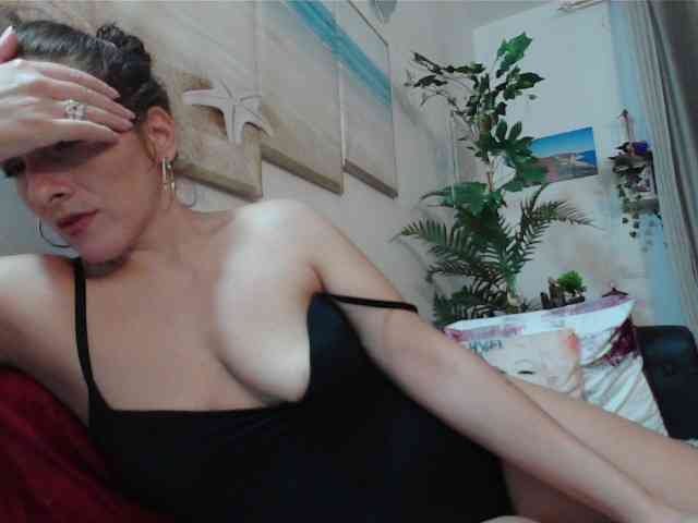 MilfiViviana webcam