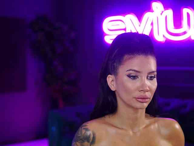 YuliaDesirevska webcam