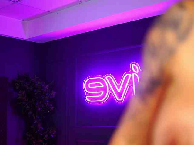 YuliaDesirevska webcam