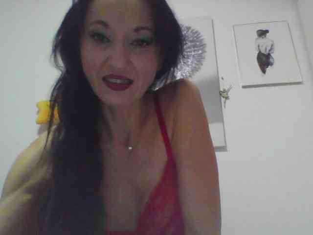 MilfSindy webcam